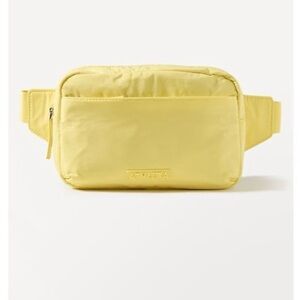 NWT Athleta large crossbody belt bag